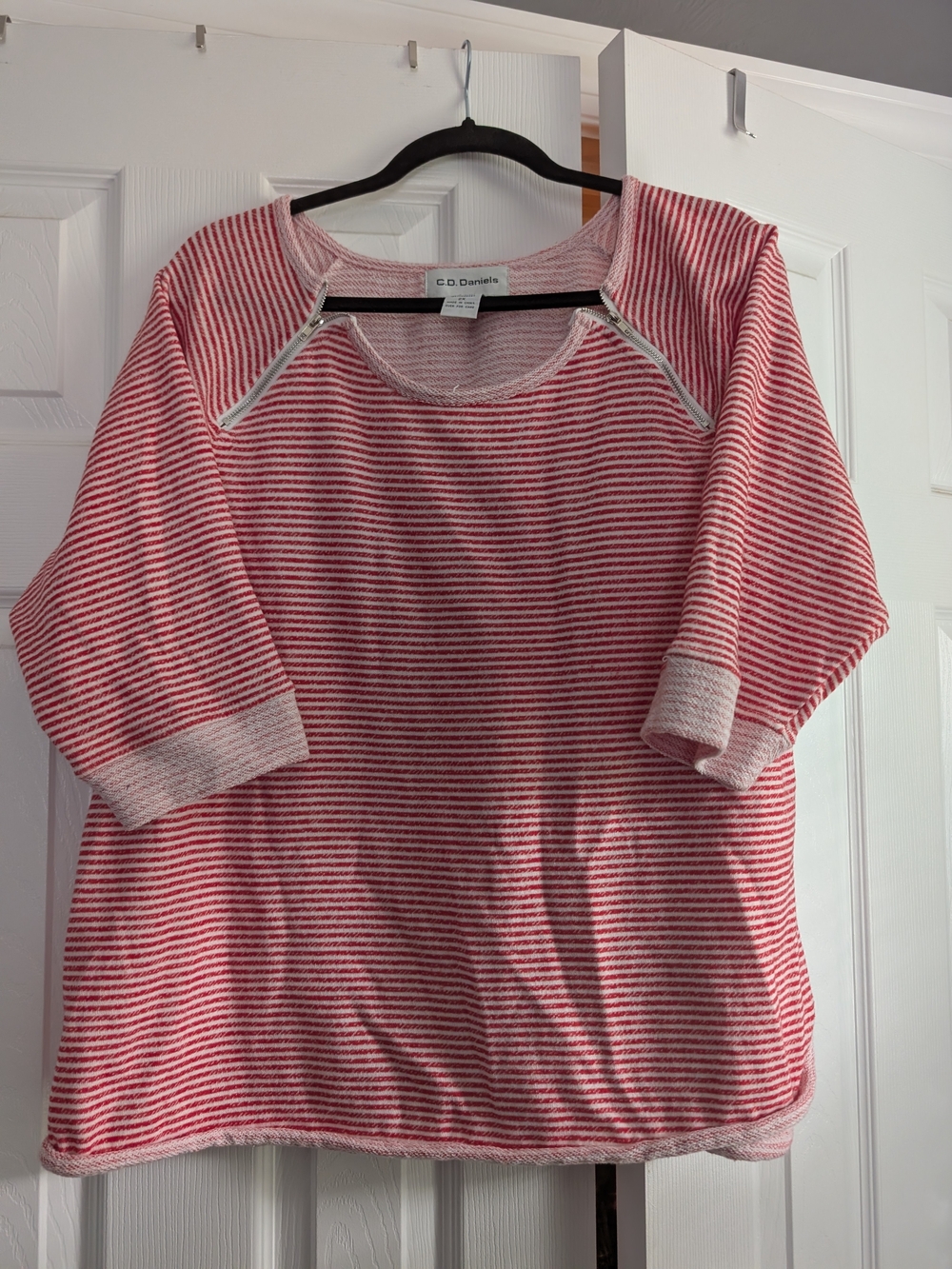 Women's Red & White Striped Knit Top